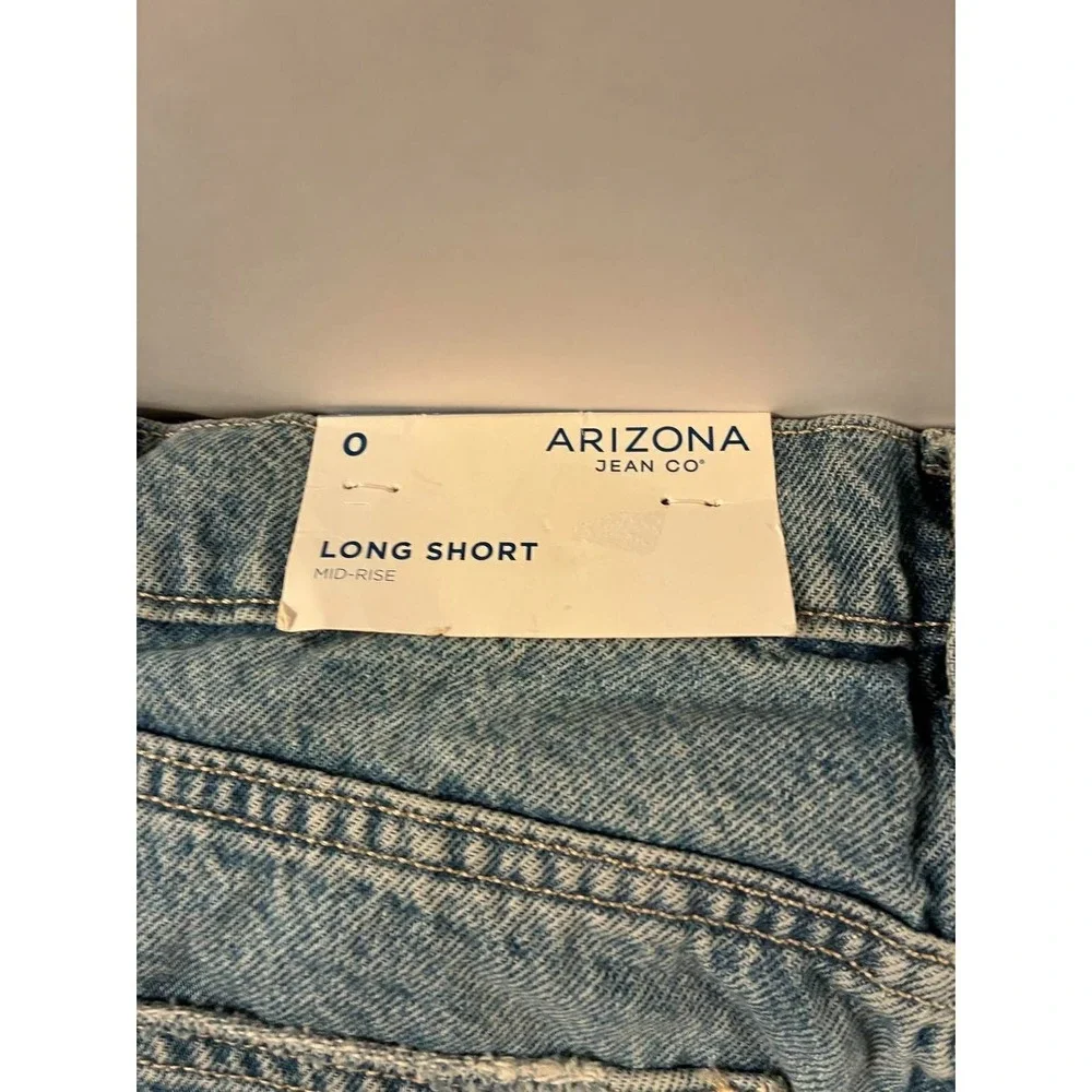 Arizona Jean Co Womens Size 0‎ Distressed Denim Shorts Mid-Rise Long 5